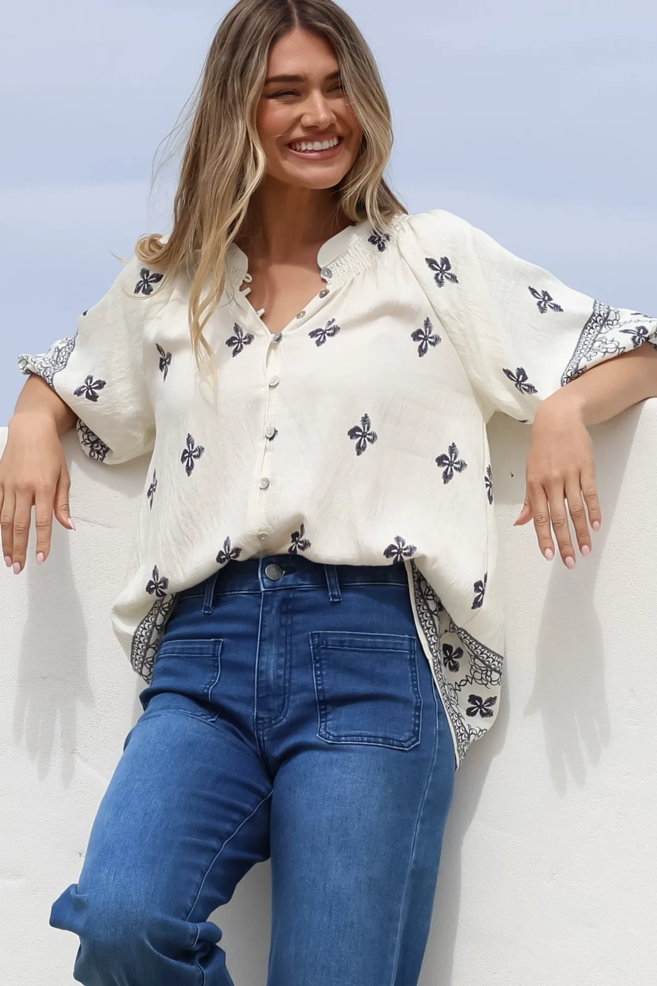 Alicia Top - Mandarin Collar Buttoned-Down Top in Sahara Print Navy>Salty Crush