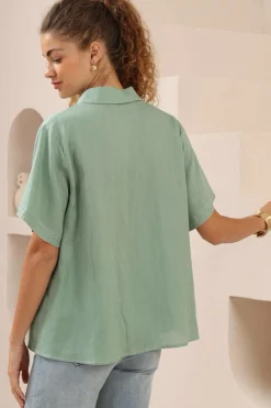 Amanda Shirt - Collared Button Down Shirt with Contrast Stitching in Sage><noscript><img width=