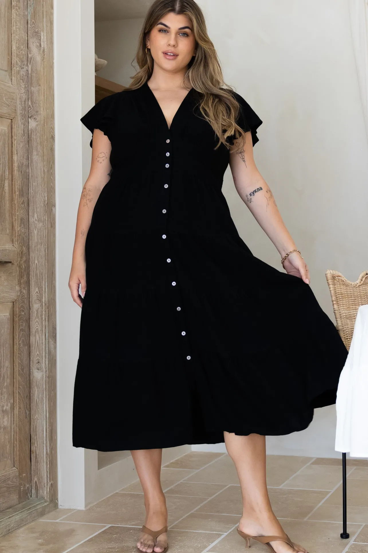 Amy Midi Dress - Flutter Cap Sleeve Buttoned Down V Neck Dress in Black>Salty Crush Best