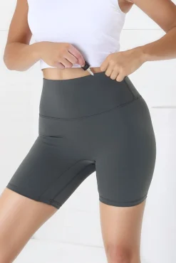 Axel Bike Shorts - Thick Highwaisted Band Bike Shorts in Spruce Green><noscript><img width=