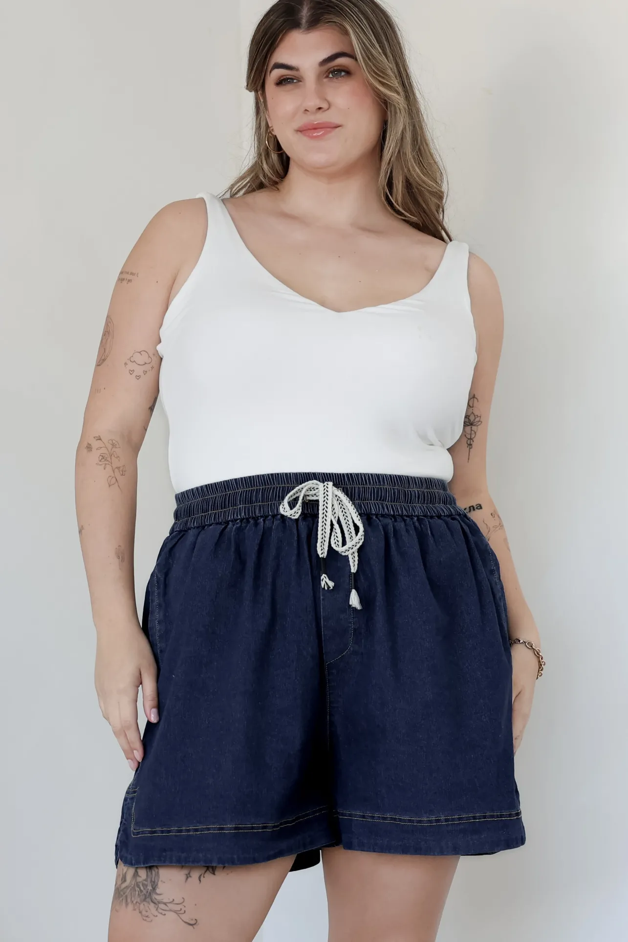 Aydar Denim Shorts - High Waisted Scoop Hemline Shorts in Dark Denim>Salty Crush Outlet