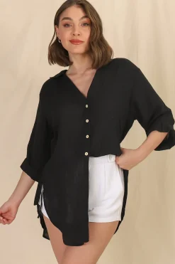 Beachly Shirt - Folded Collar Button Down Relaxed Shirt In Black><noscript><img width=