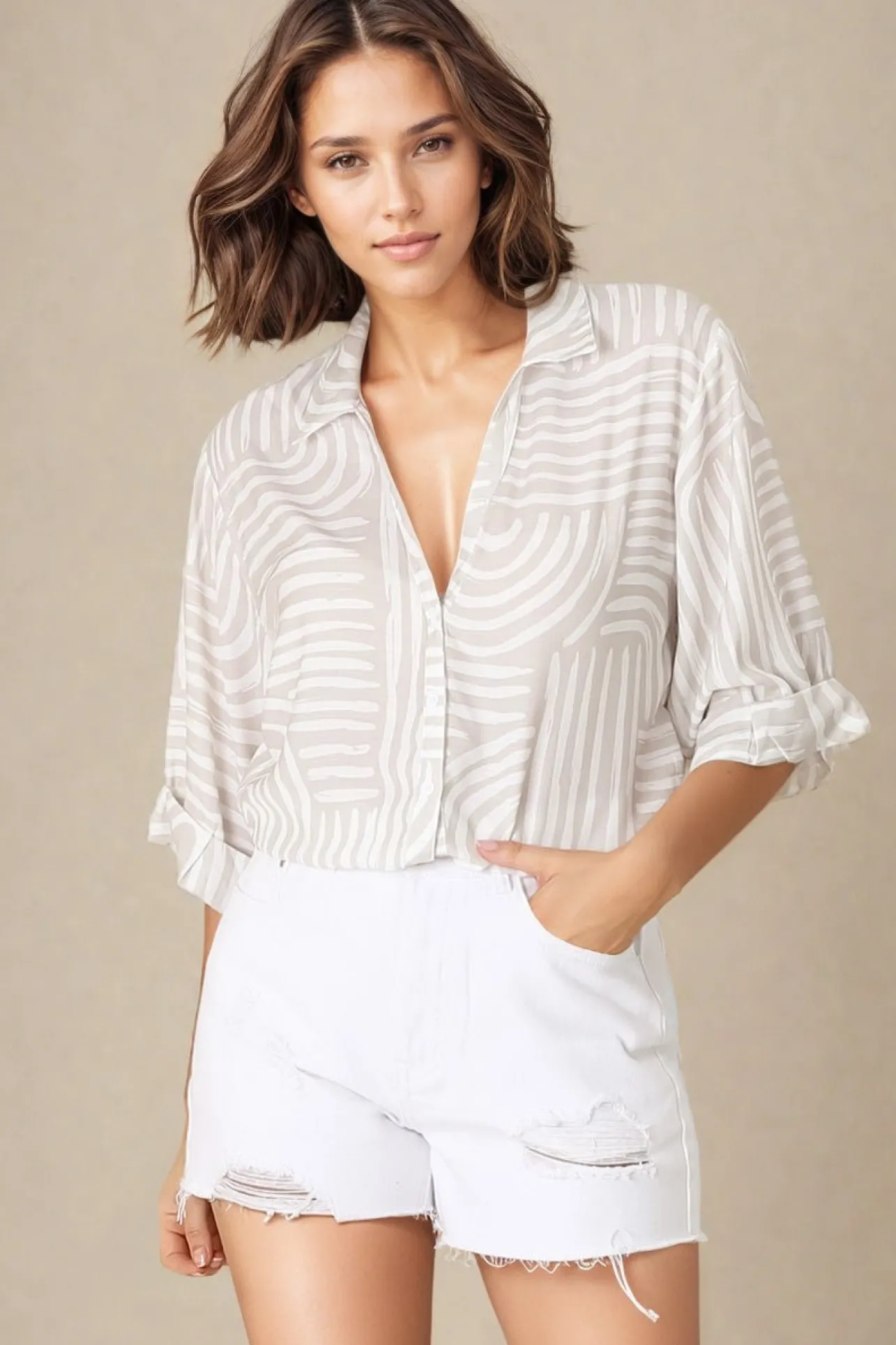Beachly Shirt - Folded Collar Button Down Relaxed Shirt in Hansel Print>Salty Crush New