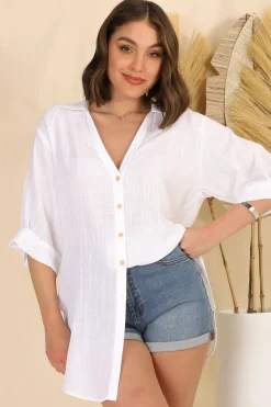 Beachly Shirt - Folded Collar Button Down Relaxed Shirt In White>Salty Crush