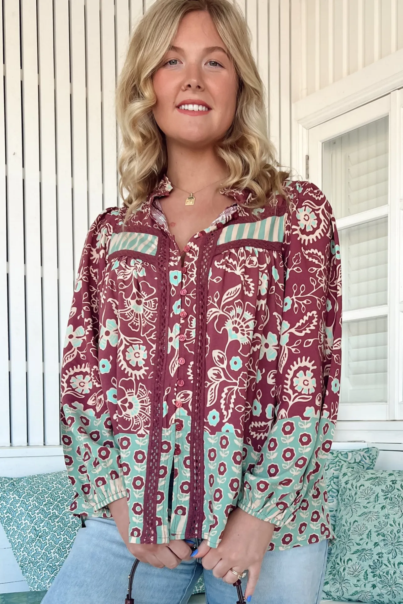 Bee Blouse - Lace Decal Button Down Long Sleeve Blouse in Athena Print>Jaase Online