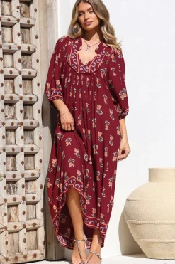 Boheme Midi Dress - Piping Defined Bust 3/4 Sleeve Smock Dress in Grenache Print><noscript><img width=