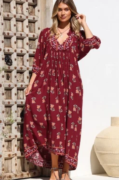Boheme Midi Dress - Piping Defined Bust 3/4 Sleeve Smock Dress in Grenache Print><noscript><img width=