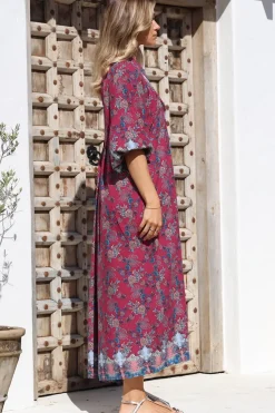 Boheme Midi Dress - Piping Defined Bust Slimline Smock Dress In Strawberry Kiss Print><noscript><img width=