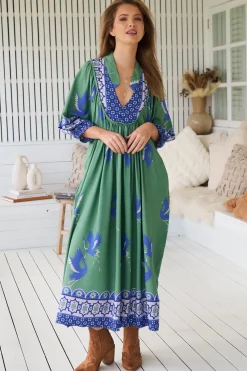 Boheme Midi Dress - Piping Defined Bust 3/4 Sleeve Smock Dress in Bluebird Print><noscript><img width=