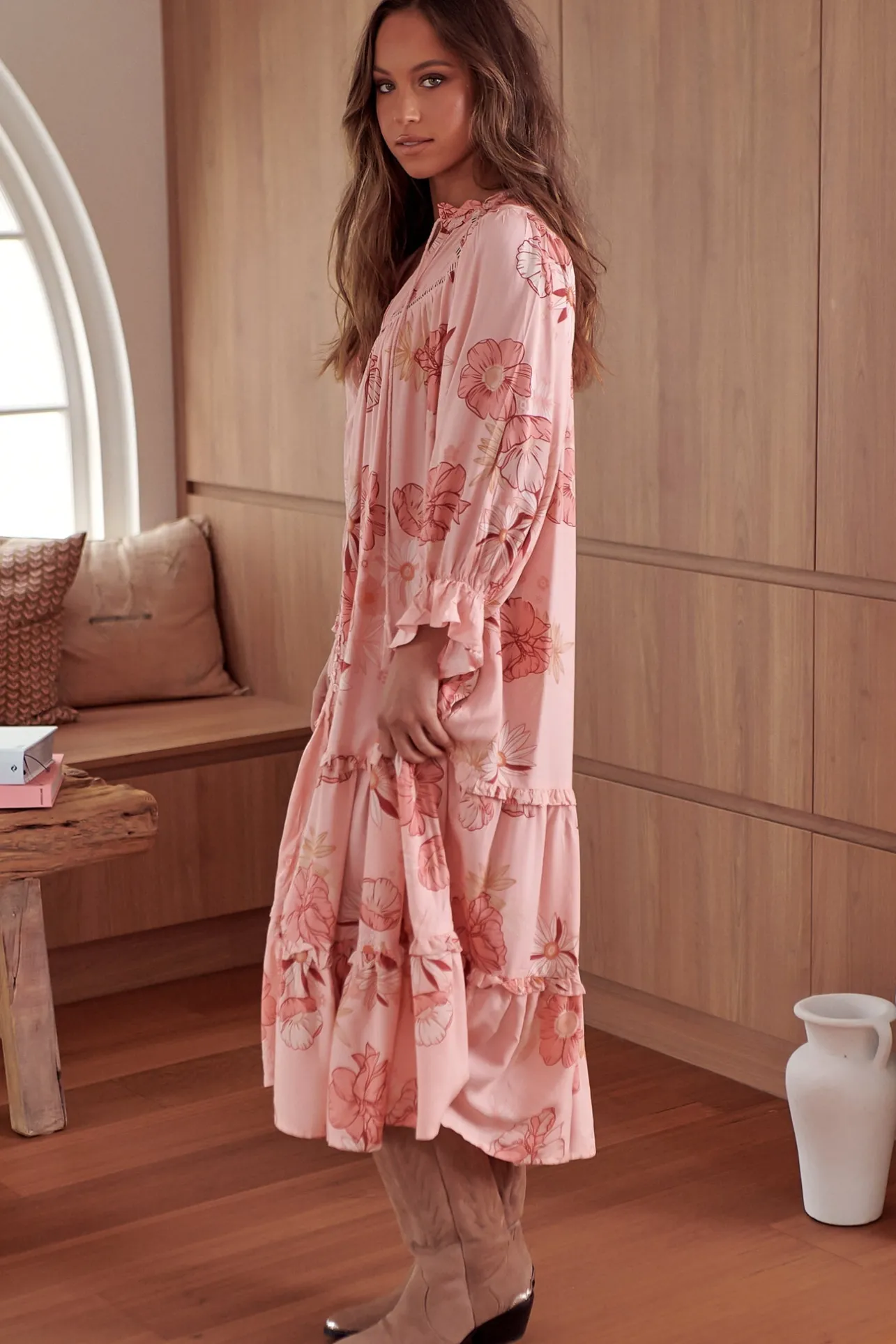 Briana Midi Dress - Frill Collar Oversized Buttoned Dress with Waist Tie and Frill Splicing in Beliss Print>Jaase Clearance