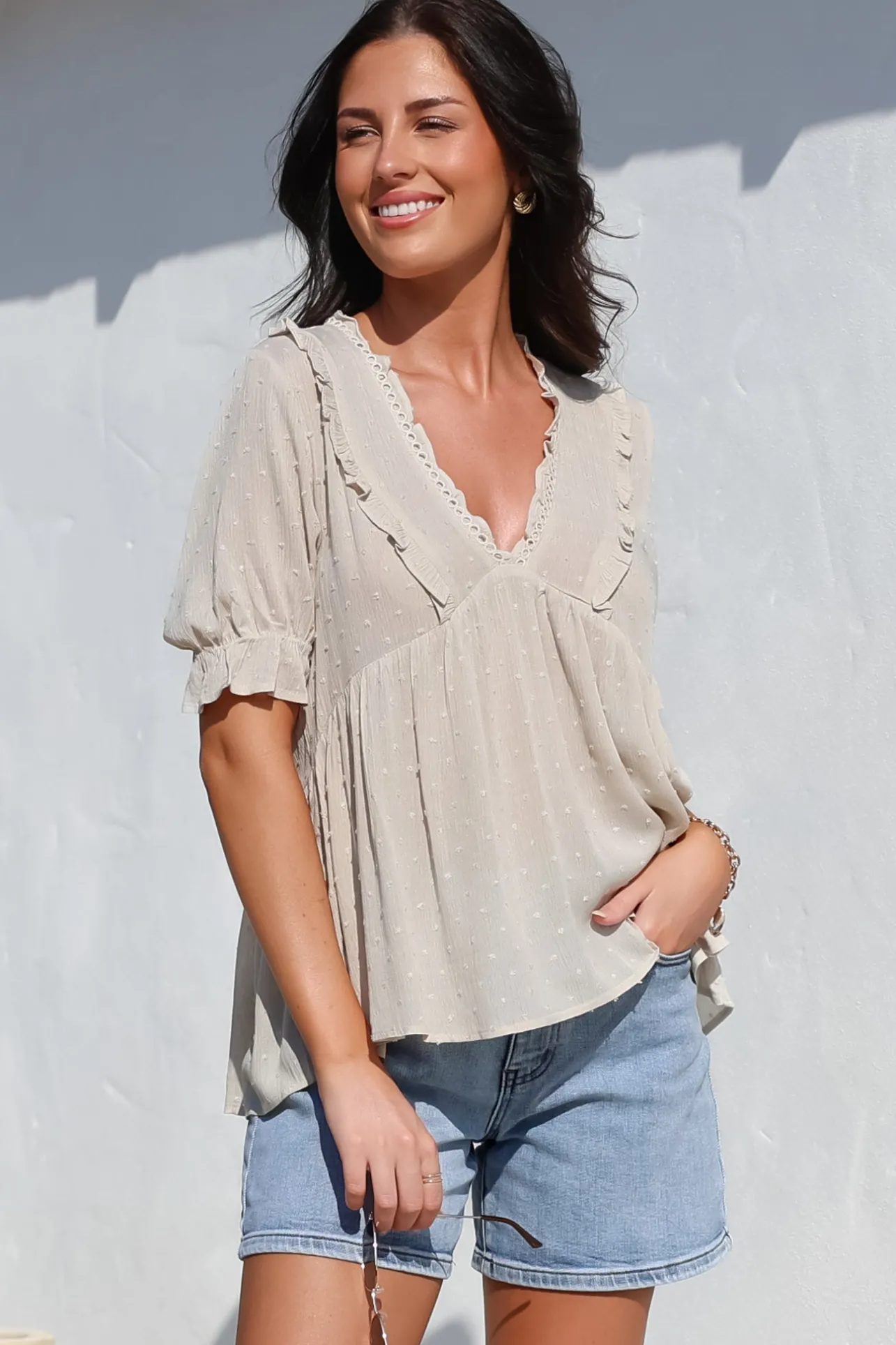 Catha Top - Frill Neckline Empire Bustline Top with Short Balloon Sleeves in Beige>Salty Crush