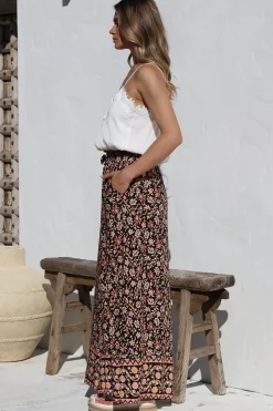 Charli Pants - Paper Bag High Waisted Wide Leg Pants in Amirah Print><noscript><img width=