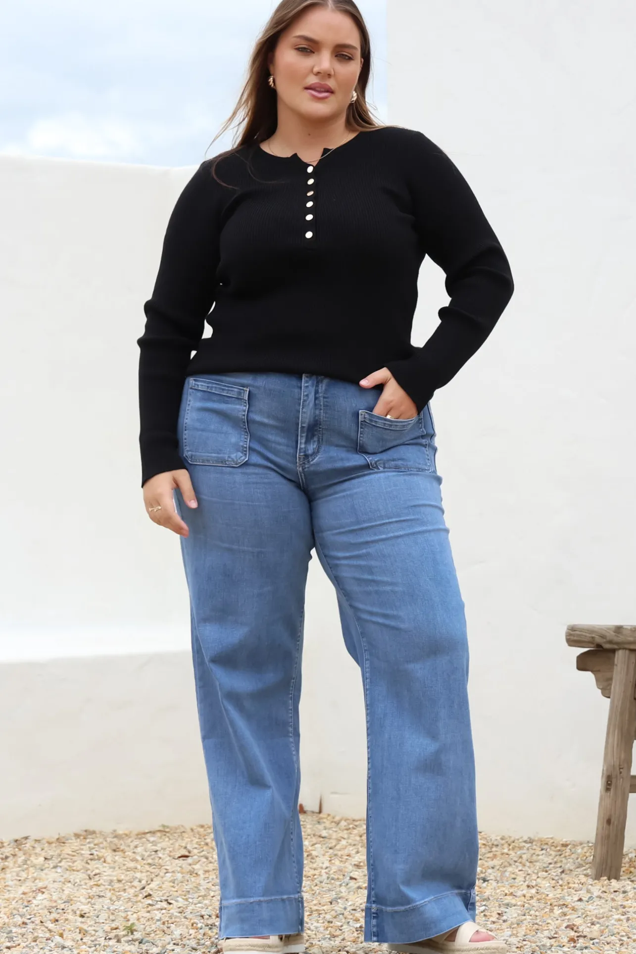 Cindy Wide Leg Jean in Mid Denim Wash>Salty Crush New