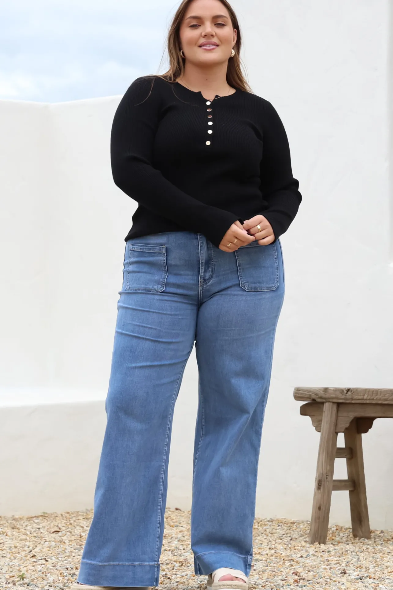 Cindy Wide Leg Jean in Mid Denim Wash>Salty Crush New