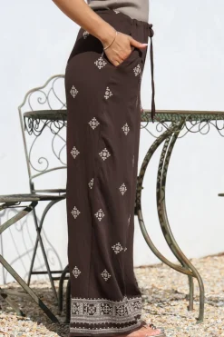 Dune Pants - Elasticated Drawstring High Waisted Pants with Embroidery in Vesper Print Brown><noscript><img width=