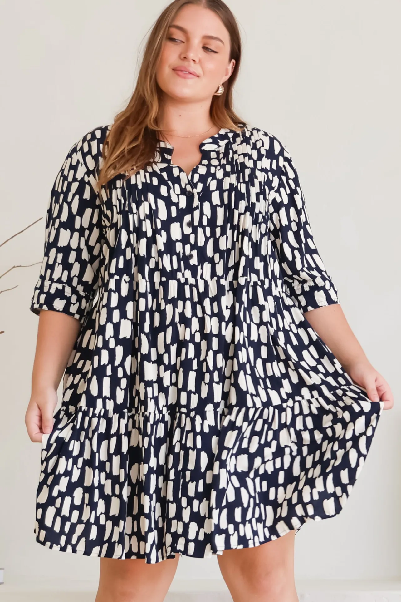 Evie Mini Dress - 3/4 Sleeve Tiered Smock Dress in Navy>Salty Crush Discount