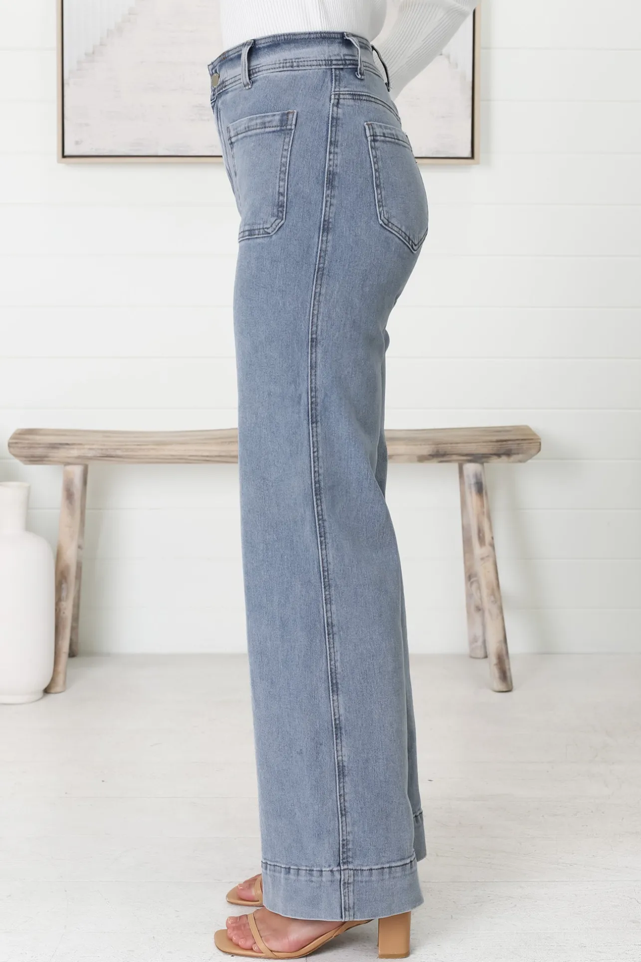 Farah Jeans - Highwaisted Flare Leg Stretch Jean in Light Denim>Salty Crush Sale