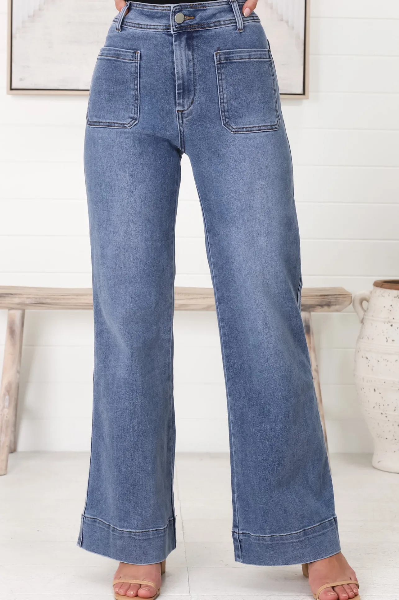 Farah Jeans - Highwaisted Flare Leg Stretch Jean in Mid Denim>Salty Crush Clearance