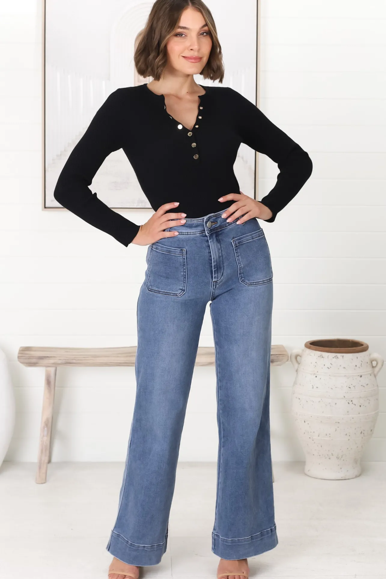 Farah Jeans - Highwaisted Flare Leg Stretch Jean in Mid Denim>Salty Crush Clearance