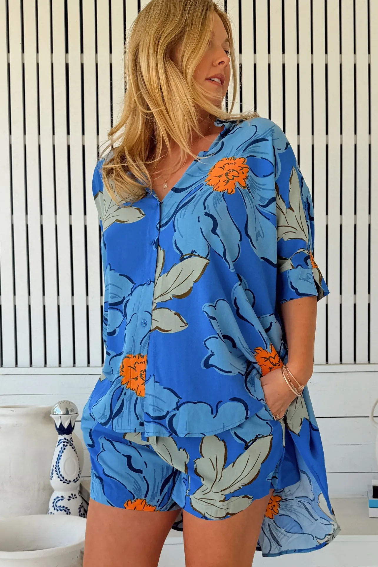 Flora Shorts - Elasticated Waist Button Decal Shorts with Pockets in Blue Bell Print>Jaase
