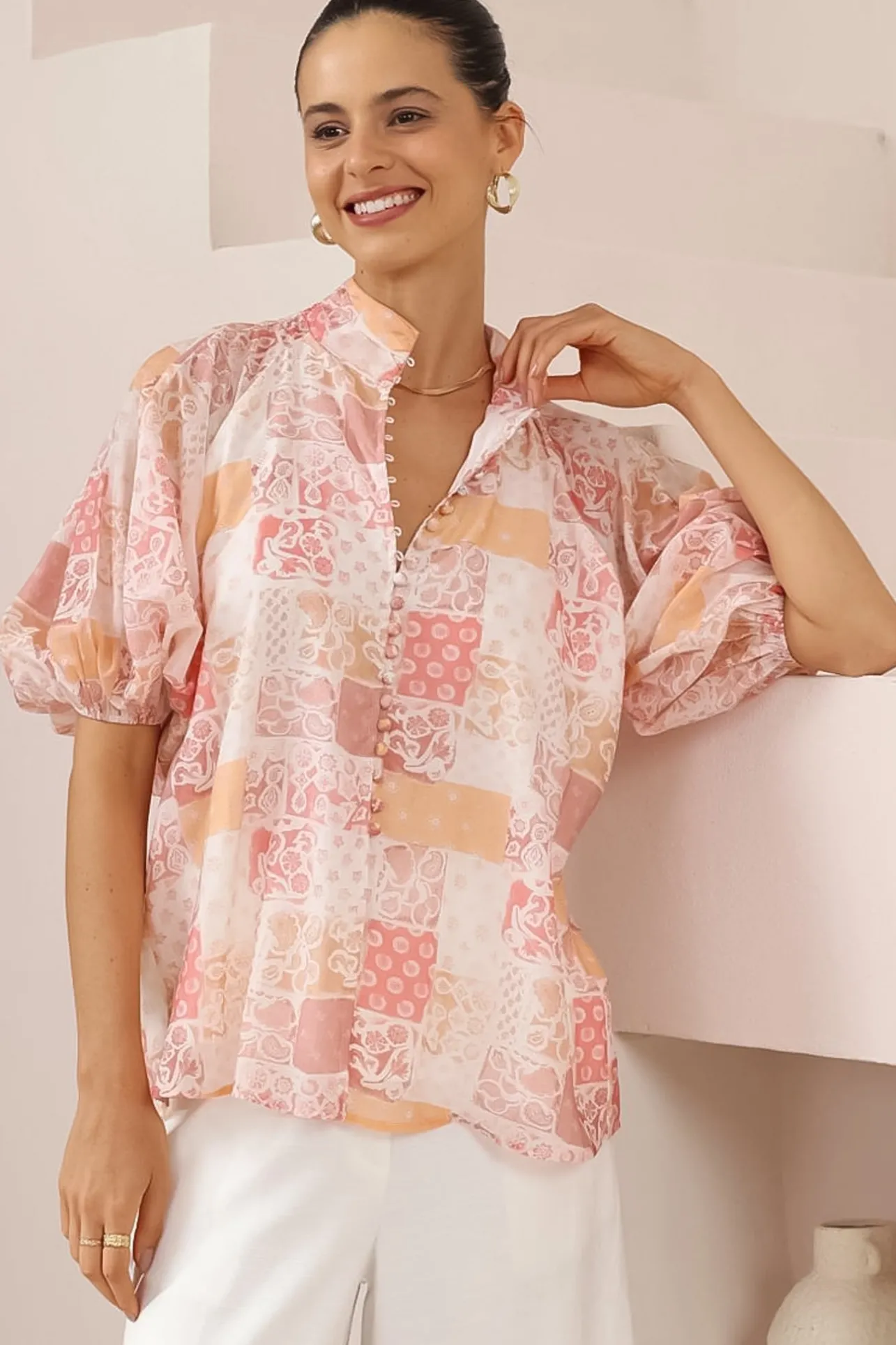 Frankie Blouse - High Mandarin Collar Buttoned Down Top in Hannah Print>Salty Crush Sale