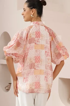 Frankie Blouse - High Mandarin Collar Buttoned Down Top in Hannah Print><noscript><img width=