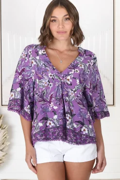 Gabriella Top - Mandarin Collar Deep V Neck Crochet Trim Top in Rhodium Print><noscript><img width=