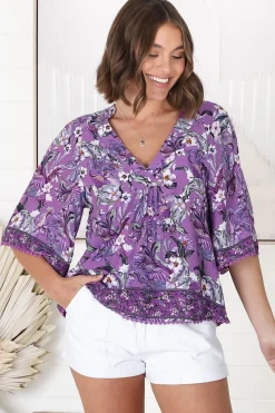 Gabriella Top - Mandarin Collar Deep V Neck Crochet Trim Top in Rhodium Print><noscript><img width=