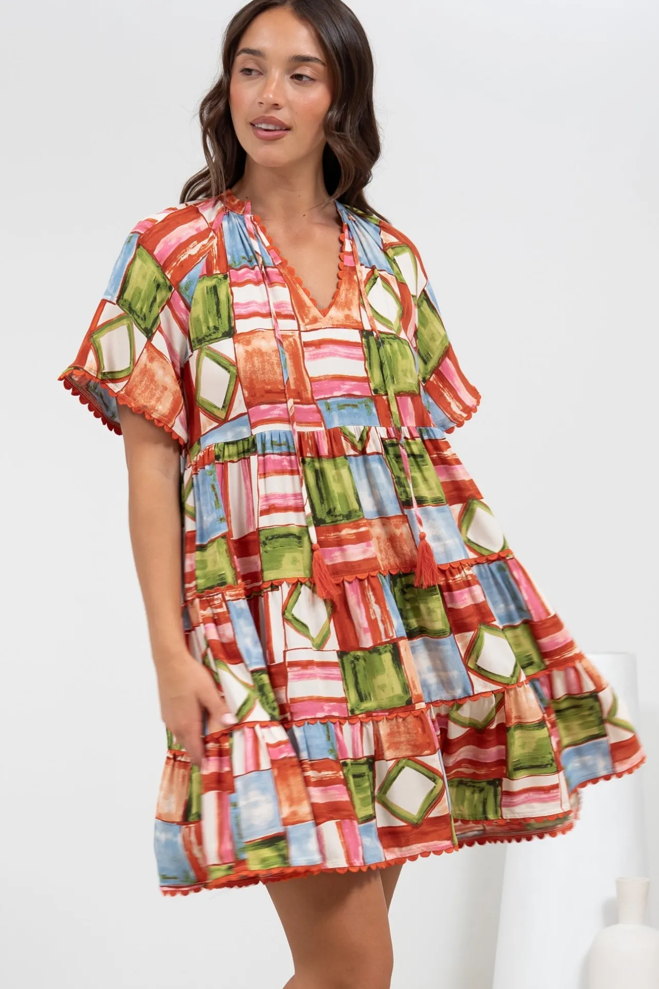 Ginley Mini Dress - V-Neck Scallop Spliced Tiered Dress in Tami Print>Salty Crush Sale