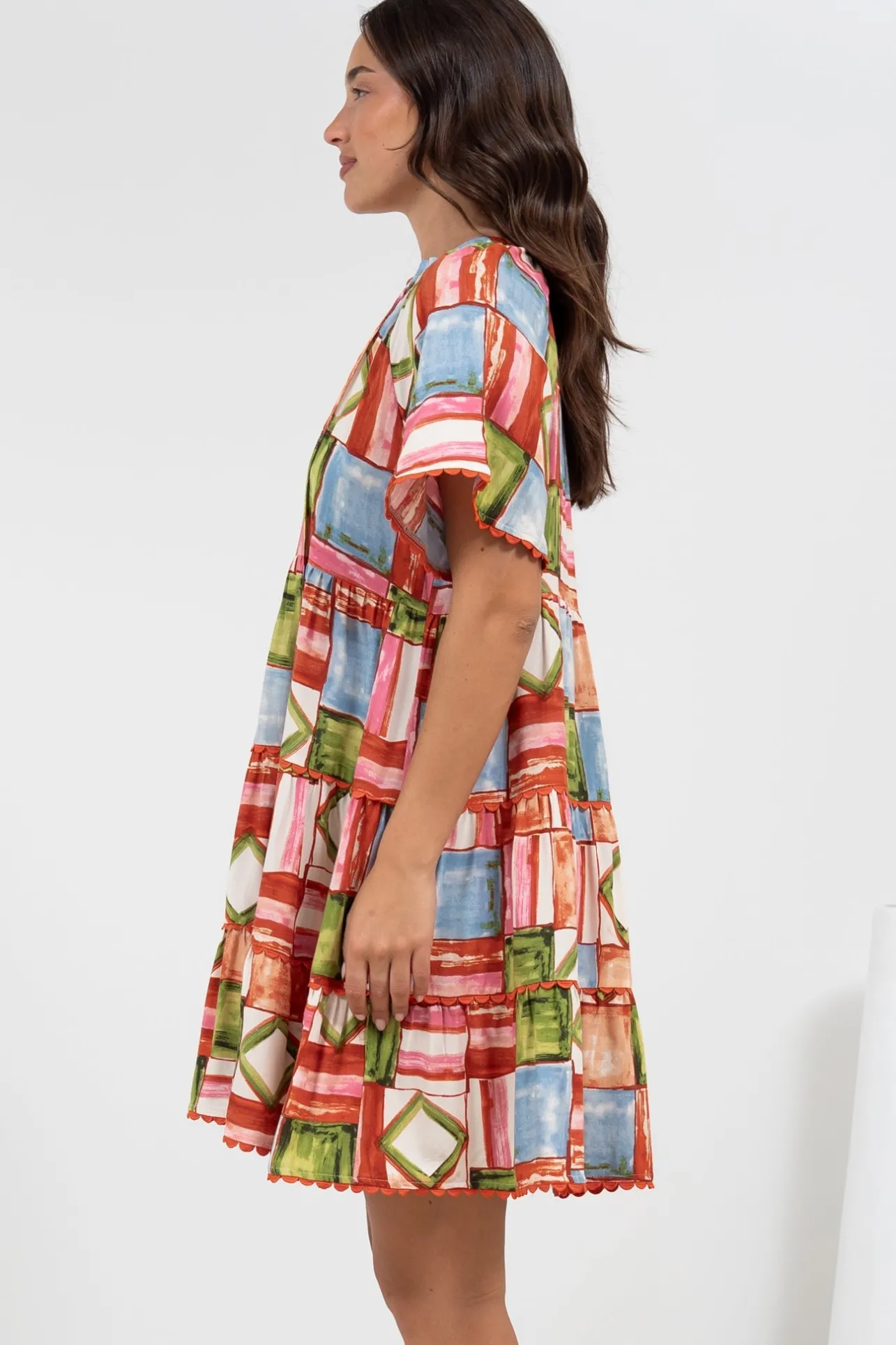 Ginley Mini Dress - V-Neck Scallop Spliced Tiered Dress in Tami Print>Salty Crush Sale