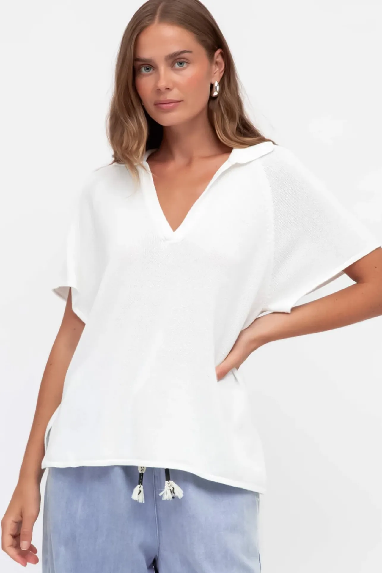 Hayes Knit Top - Relaxed Collared V Neck Knit Top in White>Salty Crush Discount