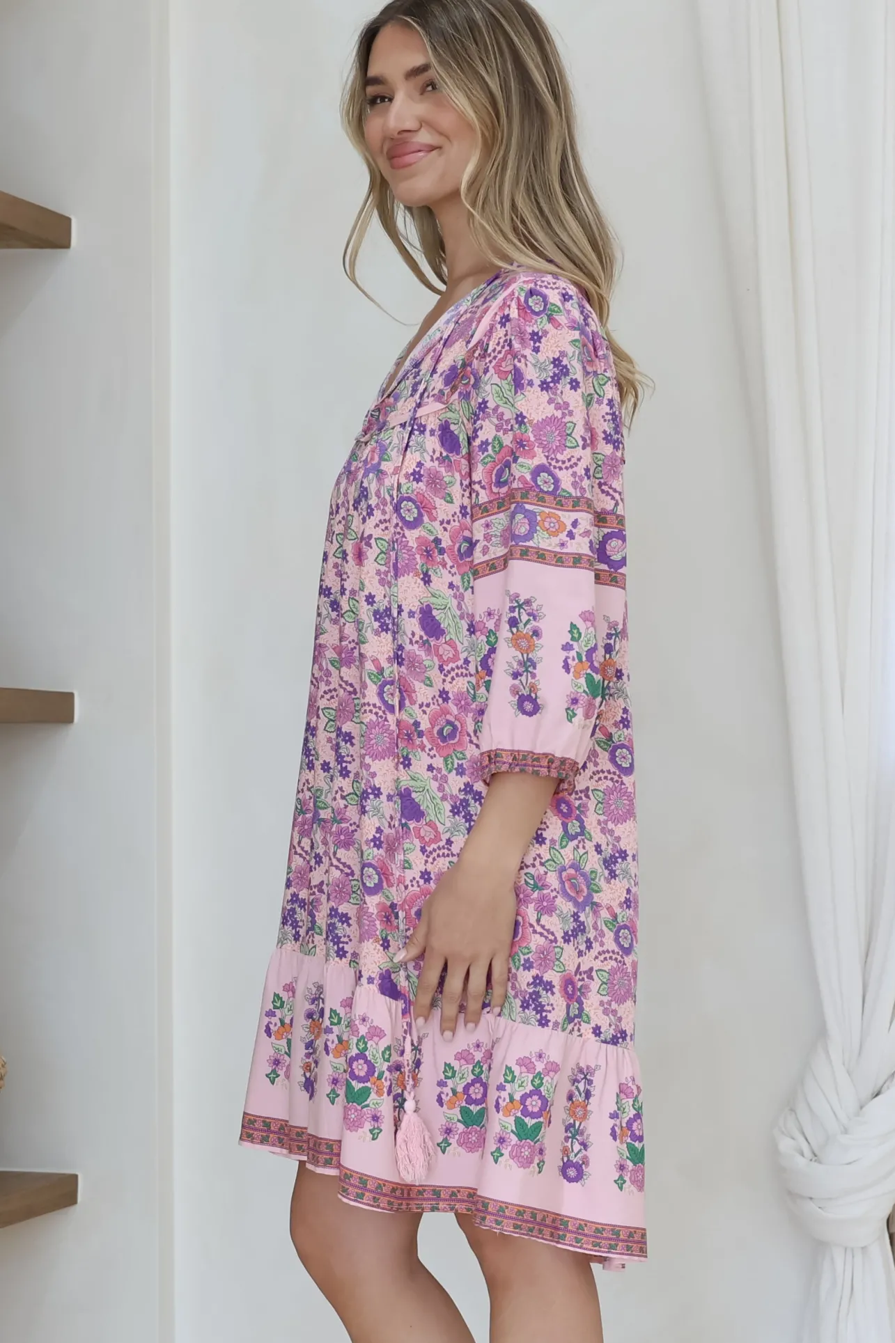 Helda Mini Dress - V-Neck Shift Dress with Balloon Sleeves in Aletta Print Pink>Salty Crush New