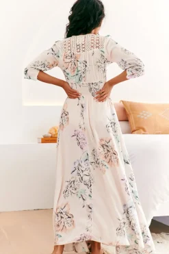 Indiana Maxi Dress - Lace Back Shirred Waist A Line Dress with Handkerchief Hemline in Blooming Bouquet Print><noscript><img width=