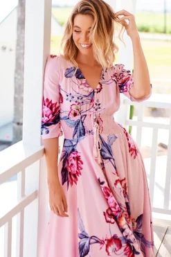 Indiana Maxi Dress - Lace Back Shirred Waist A Line Dress with Handkerchief Hemline in Dahlia Print><noscript><img width=