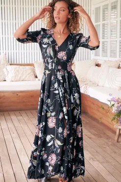Indiana Maxi Dress - Lace Back Shirred Waist A Line Dress with Handkerchief Hemline in Under The Stars Print><noscript><img width=
