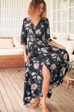 Indiana Maxi Dress - Lace Back Shirred Waist A Line Dress with Handkerchief Hemline in Under The Stars Print><noscript><img width=