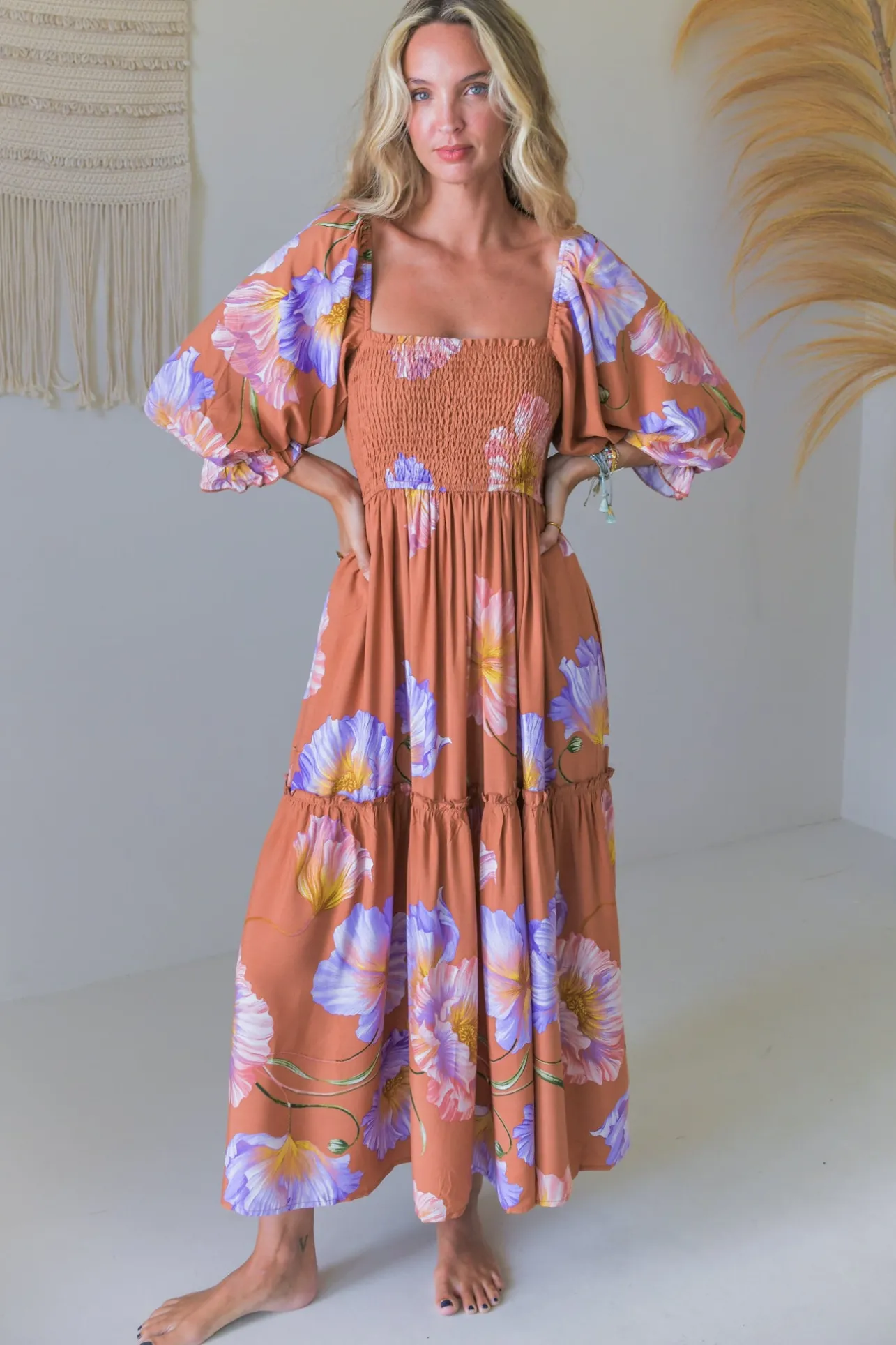 - Tulli Midi Dress: Shirred Bodice Balloon Sleeve Midi in Amara Bloom Print>Jaase Hot