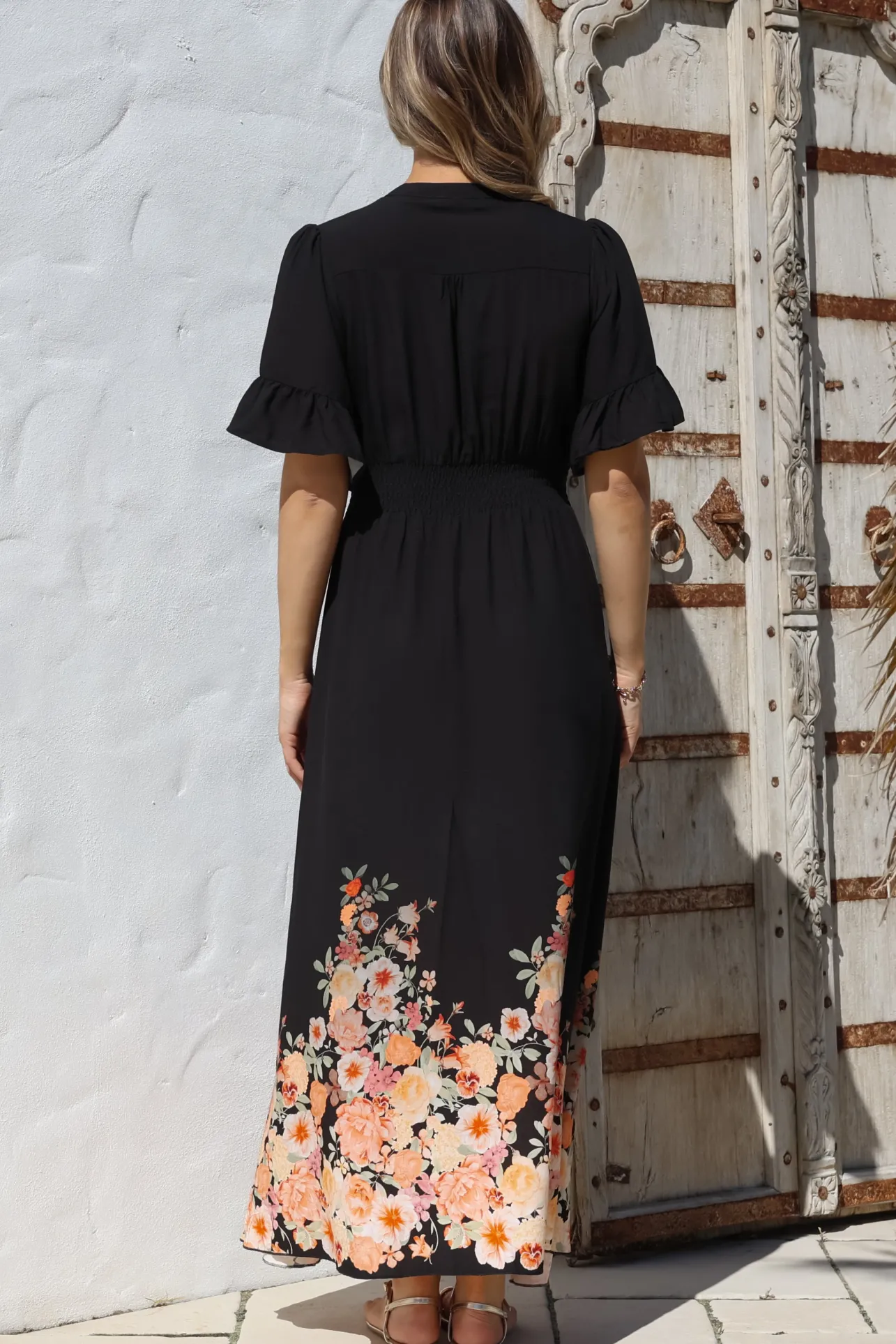 Jemina Maxi Dress - V-Neck Elasticated Waist A-Line Dress in Florence Print Black>Salty Crush Sale