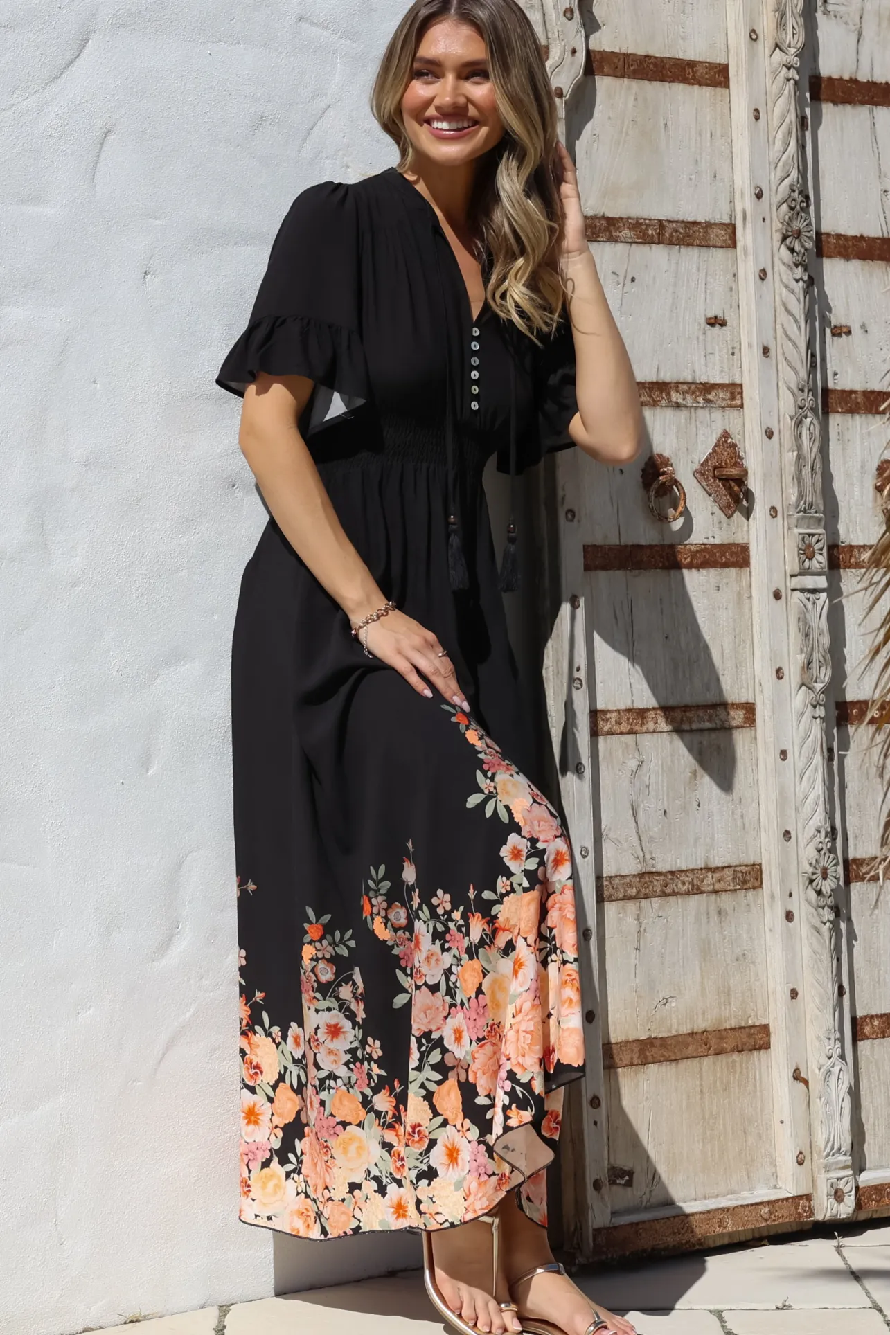 Jemina Maxi Dress - V-Neck Elasticated Waist A-Line Dress in Florence Print Black>Salty Crush Sale