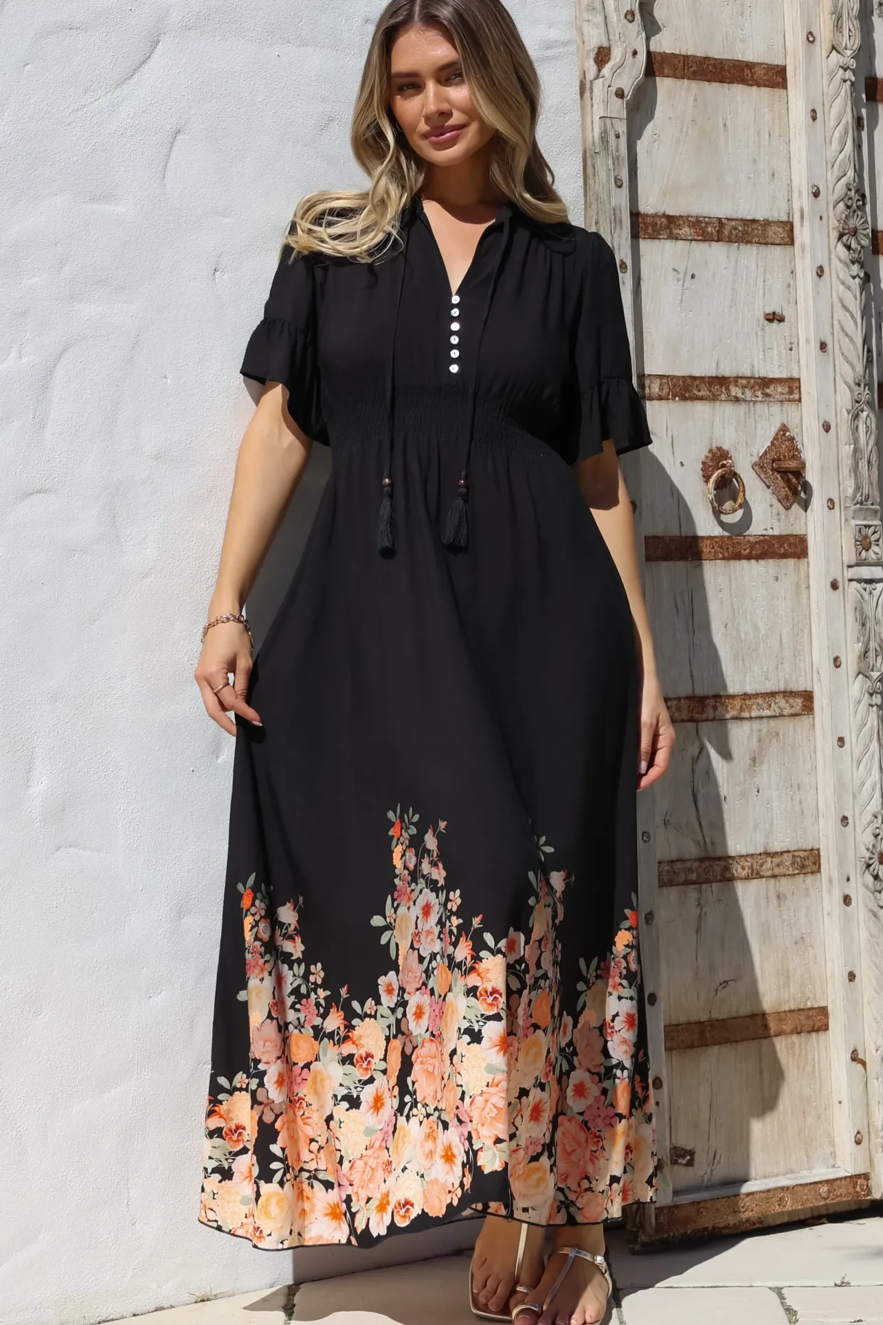 Jemina Maxi Dress - V-Neck Elasticated Waist A-Line Dress in Florence Print Black>Salty Crush Sale