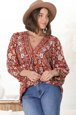 Joelle Top - V Neck High-Low Top in Anissa Print Rust><noscript><img width=