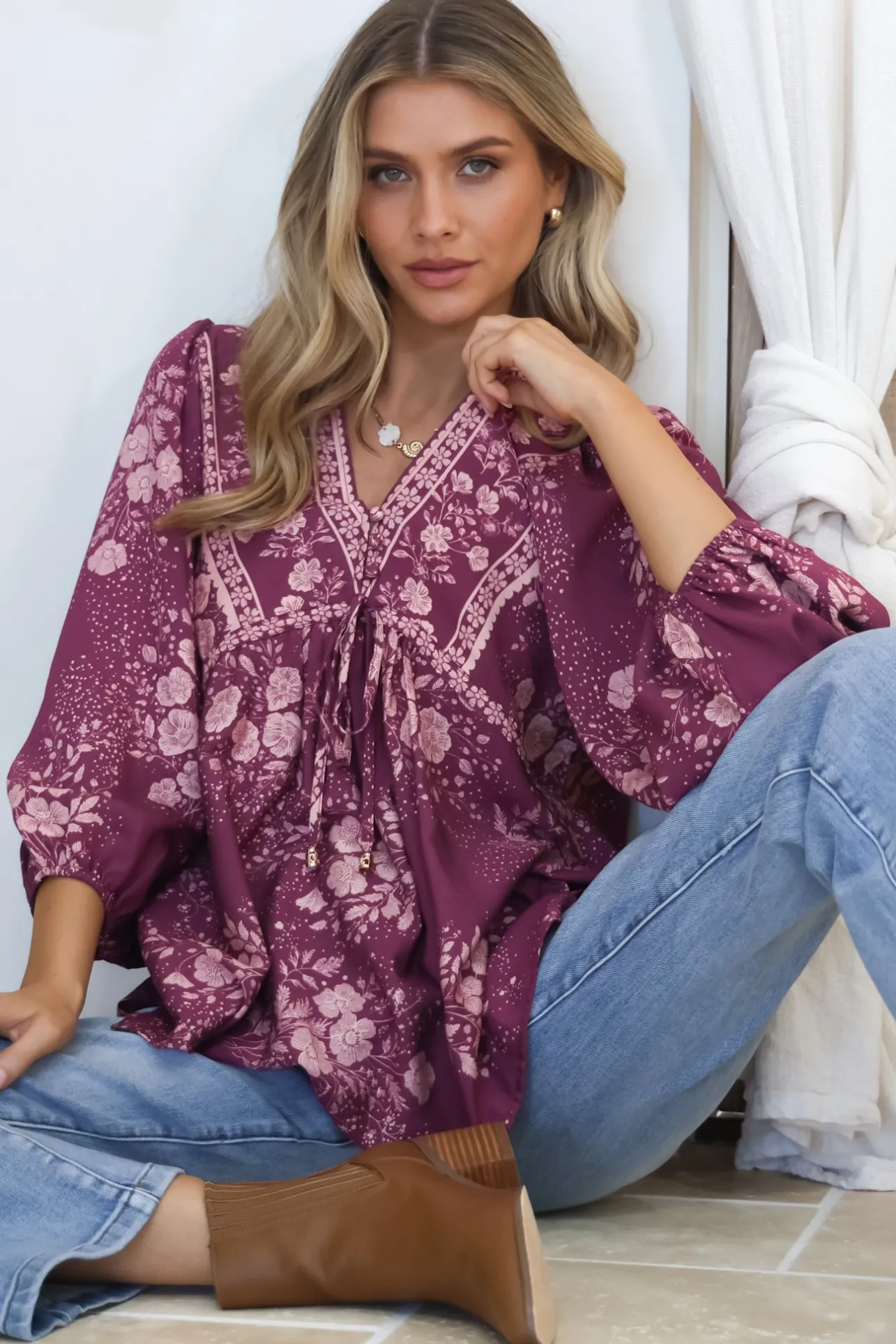 Joelle Top - V Neck High-Low Top in Briella Print in Berry>Salty Crush Clearance