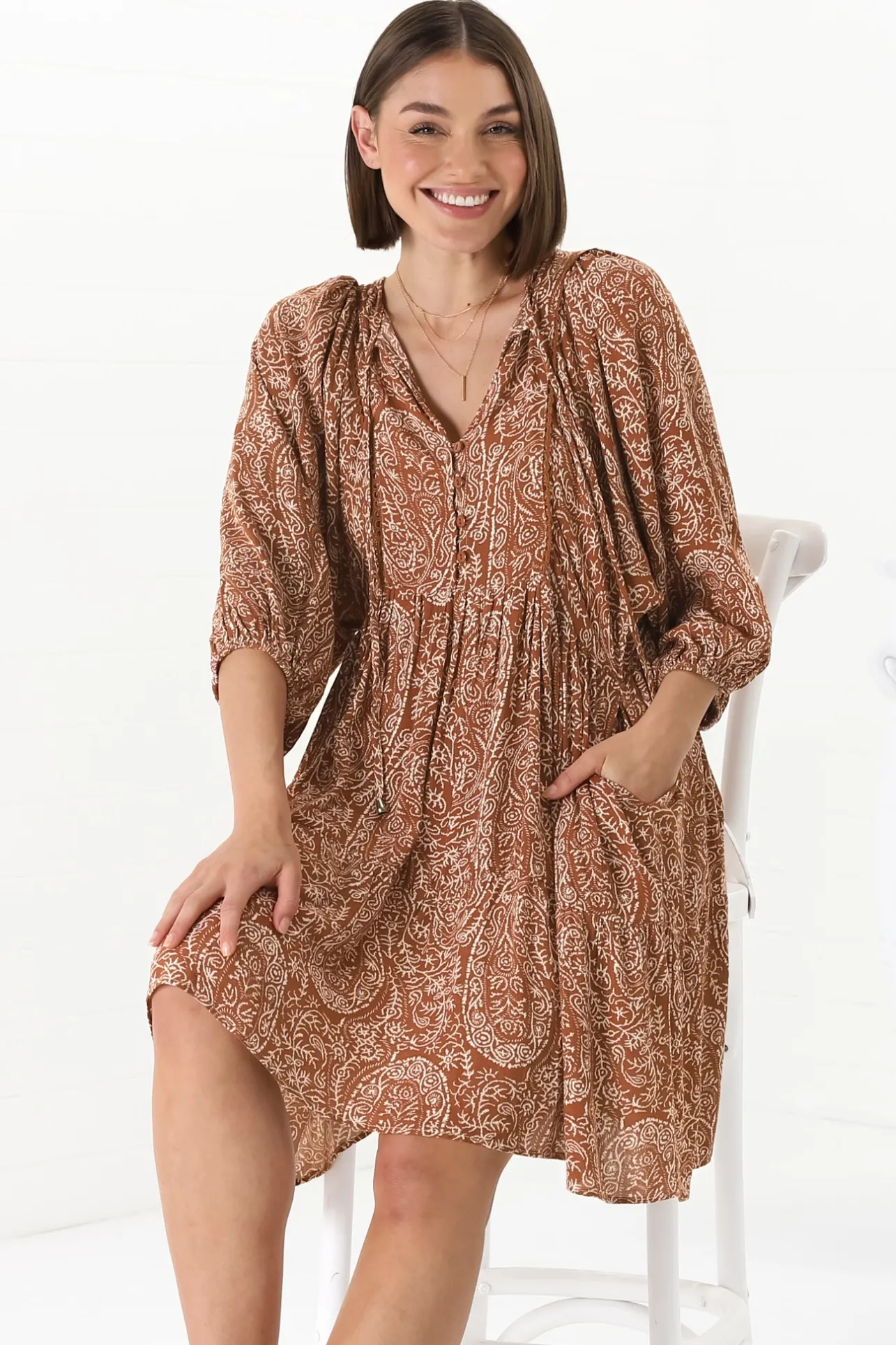 Juddy Mini Dress - Batwing Sleeve Smock Dress with Lace Detailing in Khalid Print Rust>Salty Crush Hot