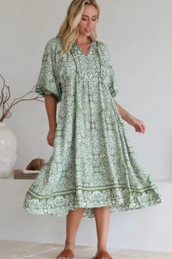 Kamali Midi Dress - Batwing Sleeve Smock Dress with Lace Detailing in Harley Print Green><noscript><img width=