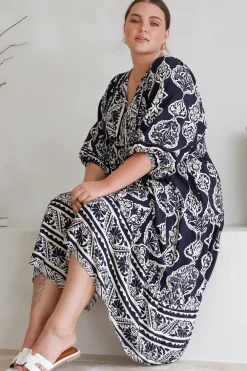 Kamali Midi Dress - Batwing Sleeve Smock Dress with Lace Detailing in Belle Print Navy><noscript><img width=