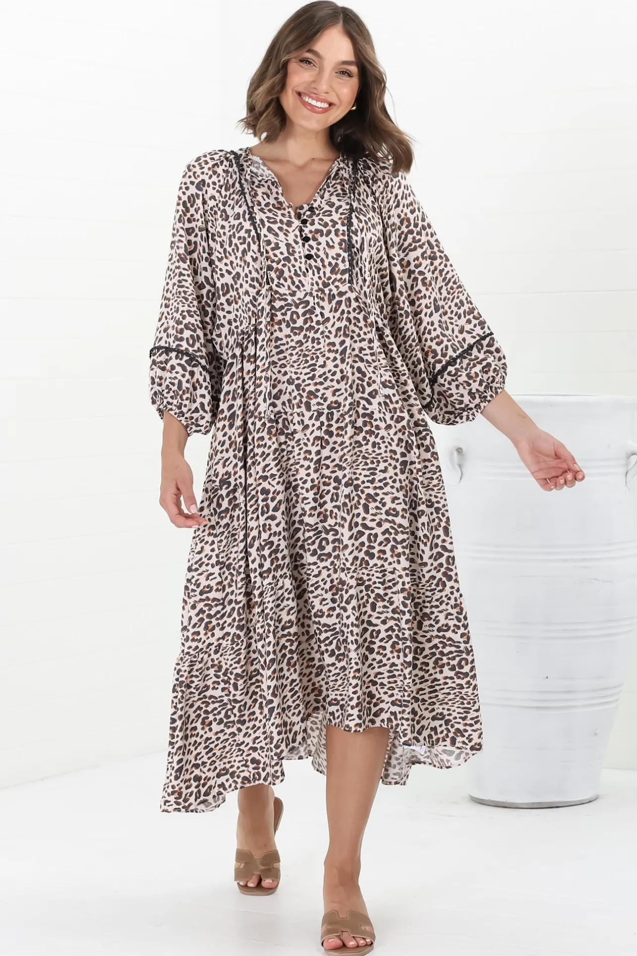 Kamali Midi Dress - Batwing Sleeve Smock Dress with Lace Detailing in Perrie Print Beige>Salty Crush Hot