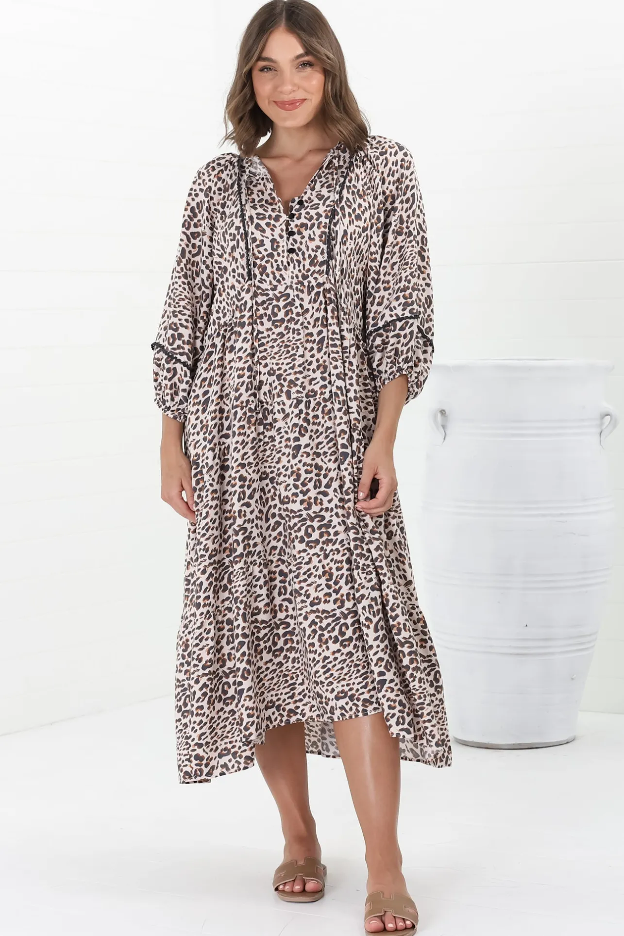 Kamali Midi Dress - Batwing Sleeve Smock Dress with Lace Detailing in Perrie Print Beige>Salty Crush Hot
