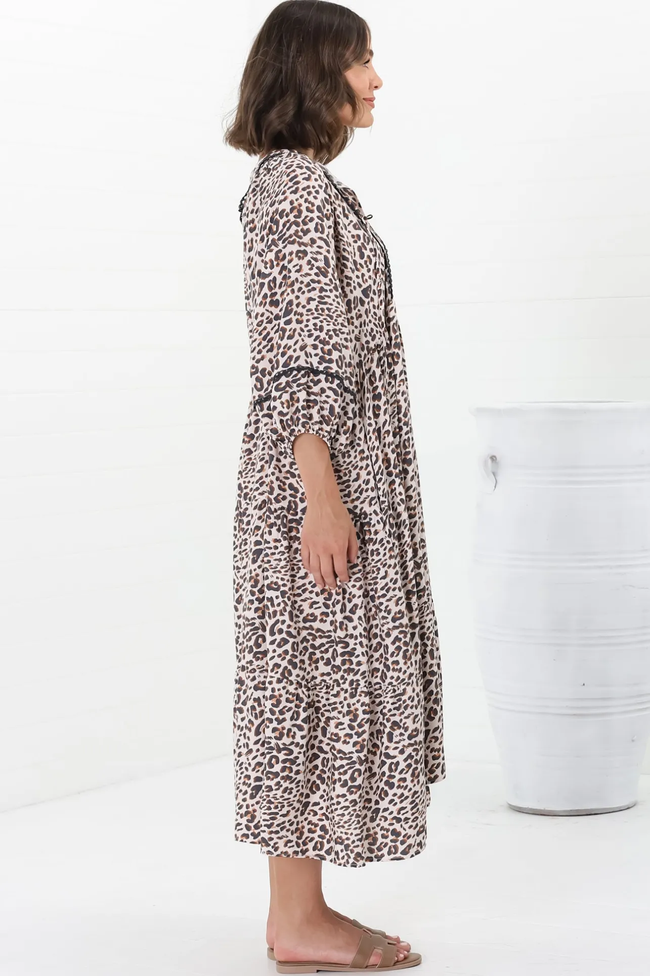 Kamali Midi Dress - Batwing Sleeve Smock Dress with Lace Detailing in Perrie Print Beige>Salty Crush Hot