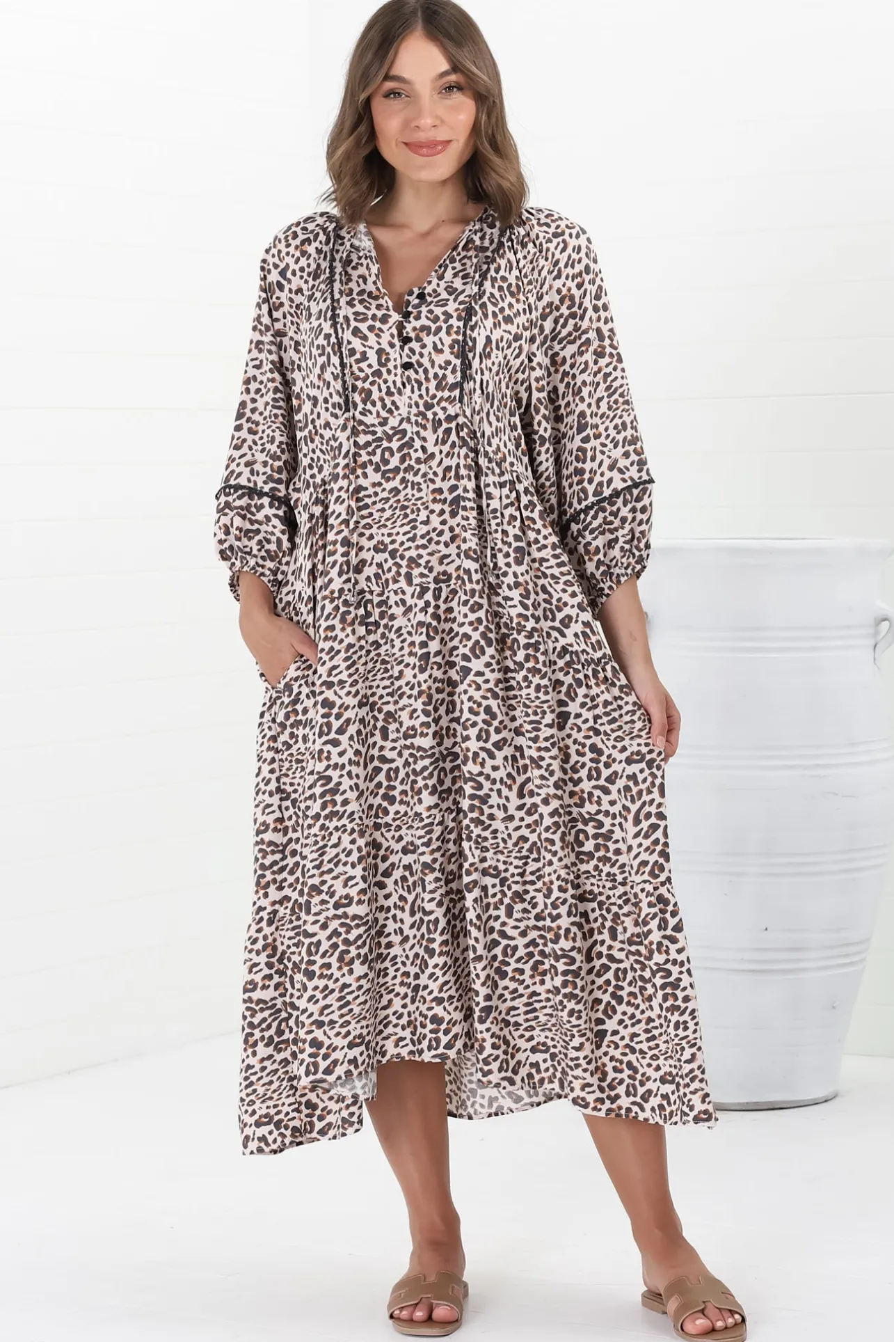 Kamali Midi Dress - Batwing Sleeve Smock Dress with Lace Detailing in Perrie Print Beige>Salty Crush Hot