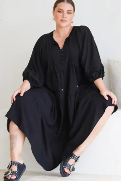 Kamali Midi Dress - Batwing Sleeve Smock Dress with Lace Detailing in Black><noscript><img width=